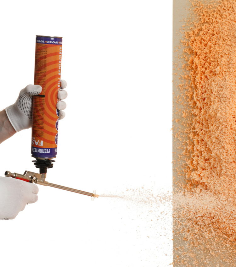 Напыляемый утеплитель PENOPLEX® FASTFIX®
